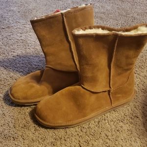 SONOMA SNOWENCHESTNUT Faux Fur boots size 10M